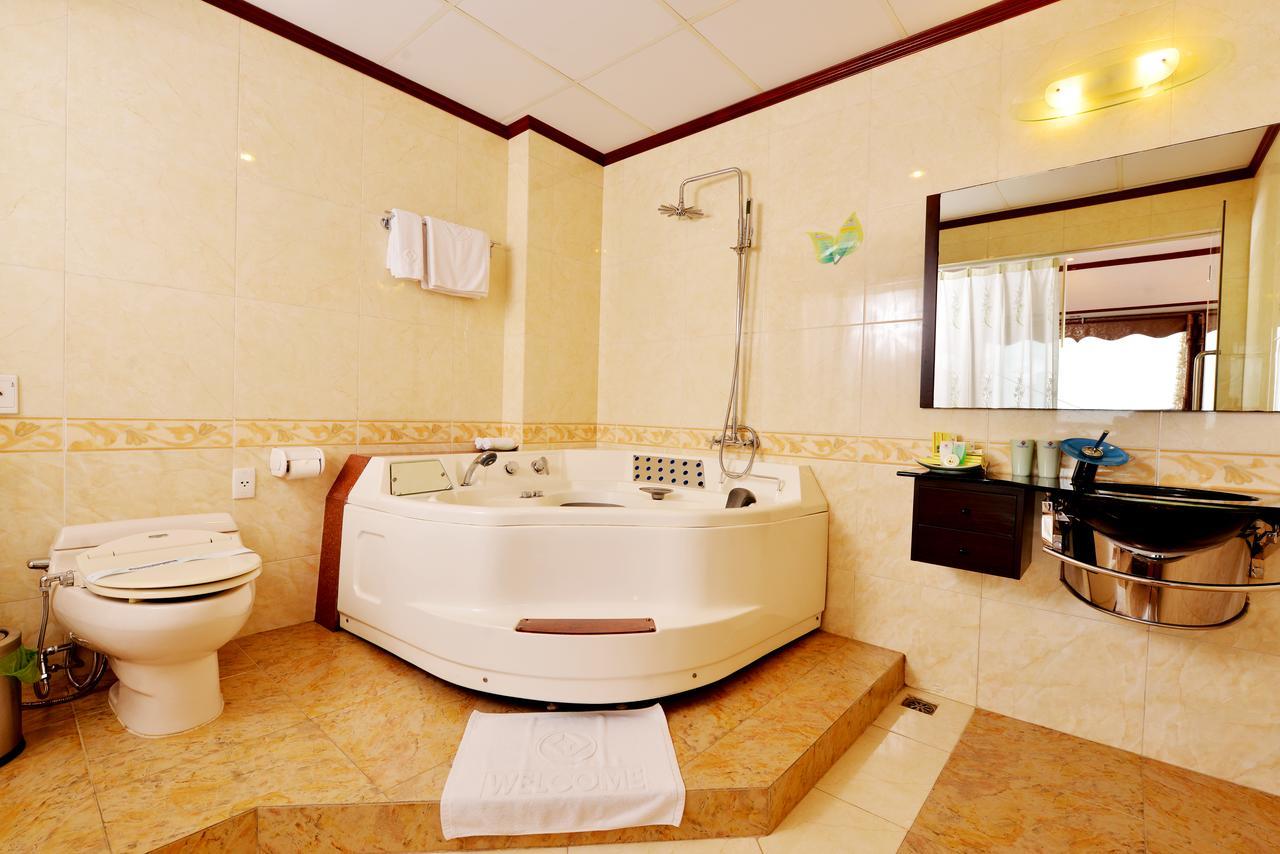 Grand Ha Long Hotel Esterno foto